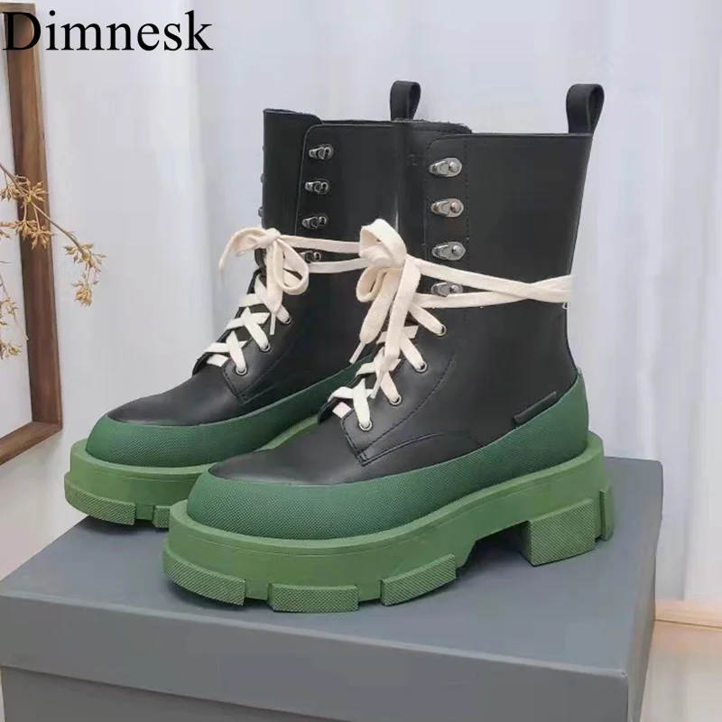 

Chunky Heel Thick Sole Martin Boots Women Real Leather Rivet Strappy Platform Ankle Botas Female Runway Autumn Winter Shoes