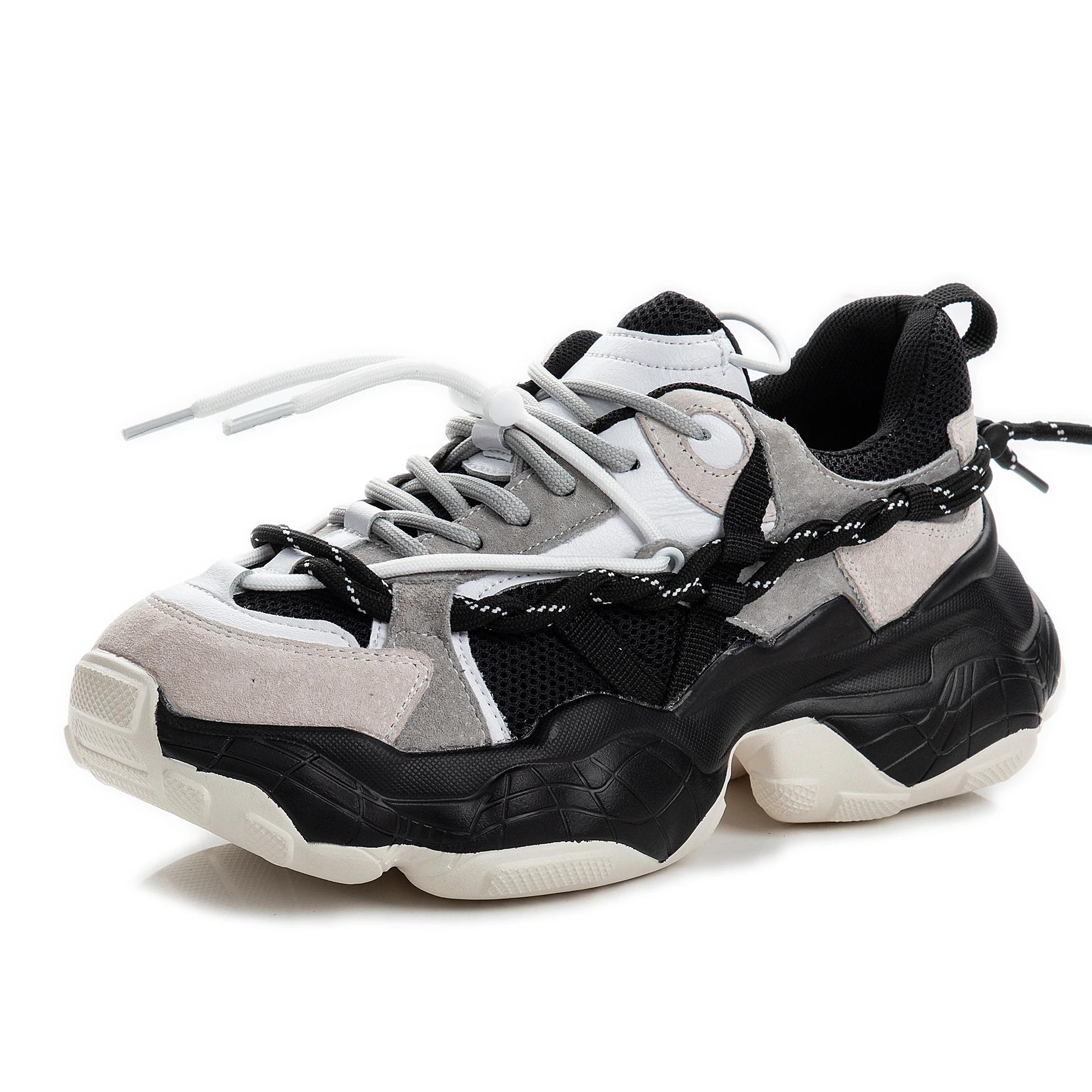 

Hot Women Sneakers Summer Mesh Breathable Light Street Fashion Couple Shoes Woman Casual Unisex Big Size Vulcanized Shoes B0042