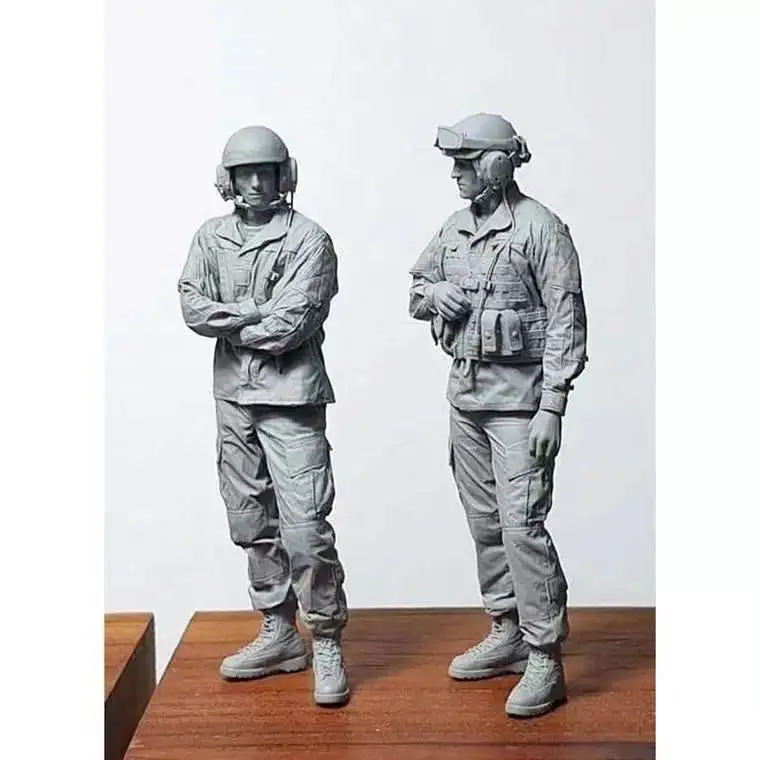 Фигурка пилота из неокрашенного истребителя модель смолы в масштабе 1/35