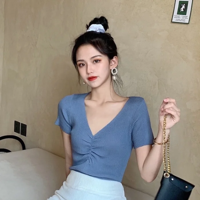 Летняя тонкая нижняя рубашка 2021 подходящая ко всему приталенная трикотажная