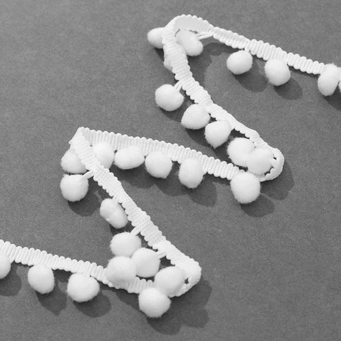 Тесьма декоративная с помпонами 25 ± 5 мм 8 1 м цвет белый | Дом и сад