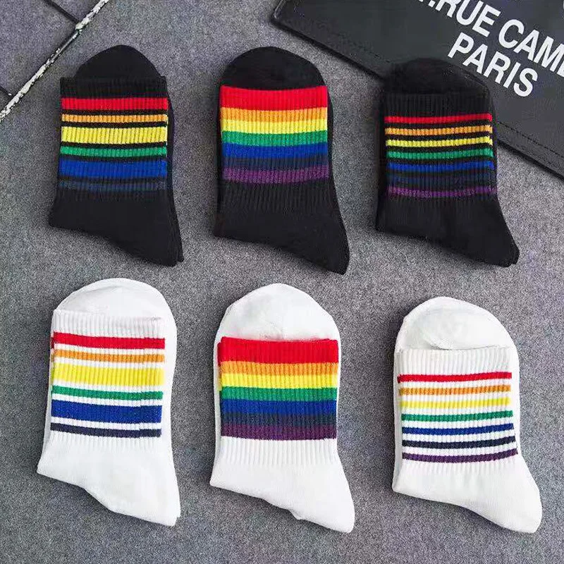 Зимние женские носки хлопковые в радужную полоску рождественские Модные теплые