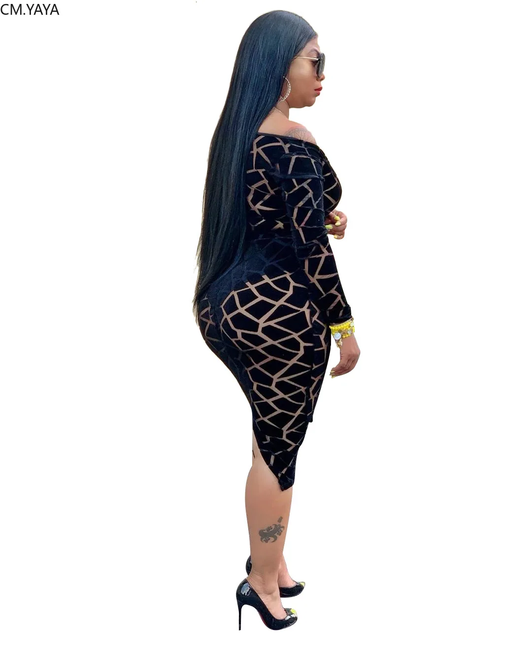 Женское платье-миди с v-образным вырезом длинным рукавом и открытыми плечами