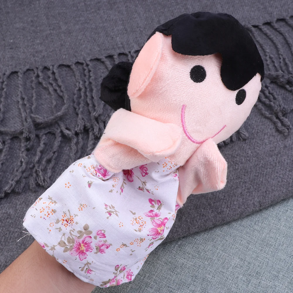 

1pc Cartoon Hand Puppets Adorable Family Hand Doll Plush Storytelling (Mom, 25cm)