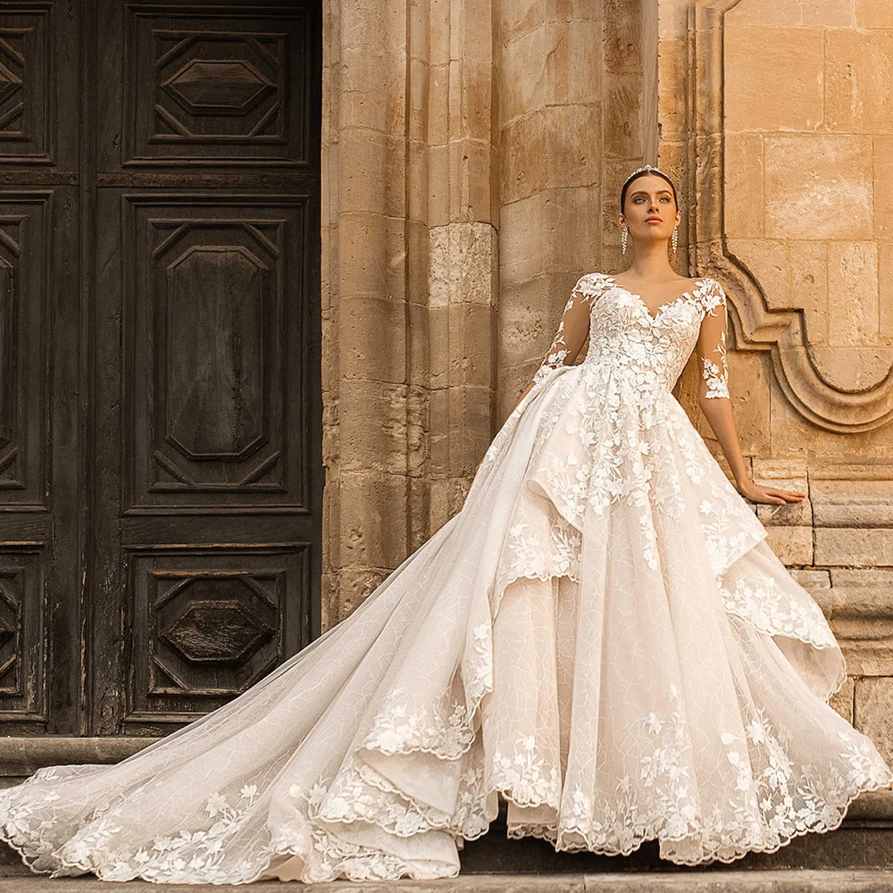 

Elegant A Line Wedding Dresses With Half Sleeves Applique Bridal Gown Button Back Woman Party Vestidos De Novias
