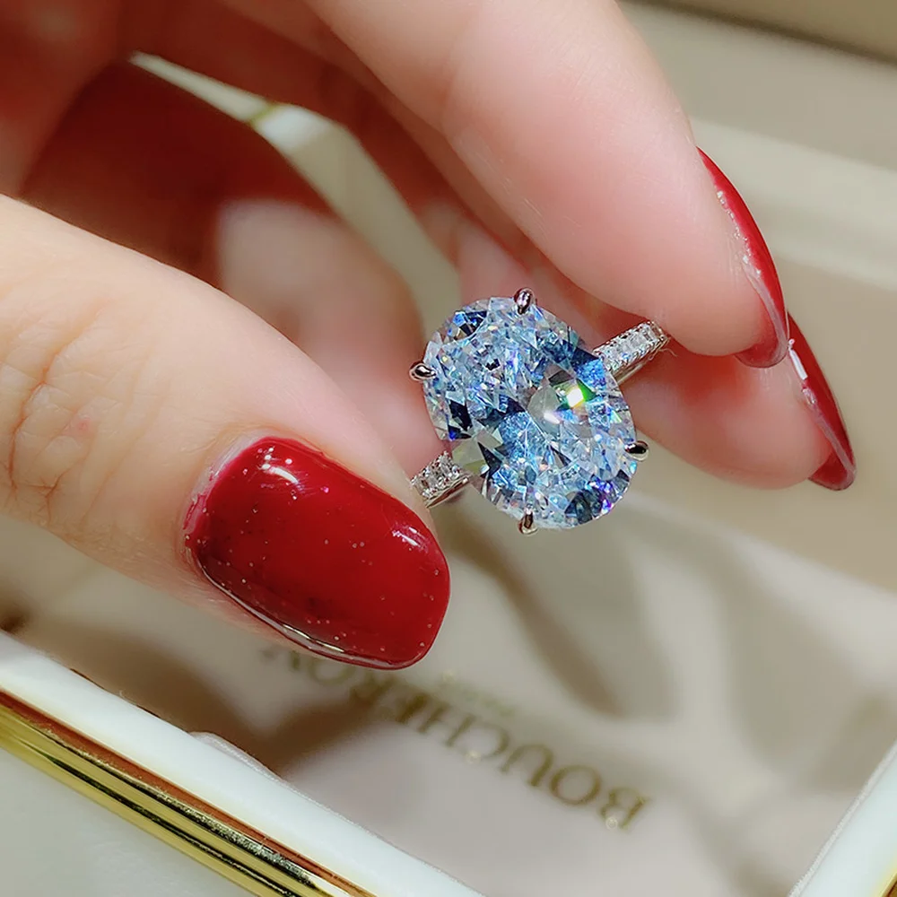 Кольцо женское из серебра 925 пробы с фианитом 3 карата | Украшения и аксессуары