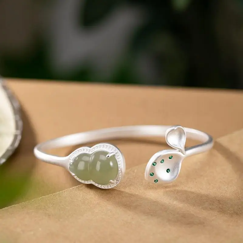 

Original S925 Sterling Silver Argent Pur Natural Hetian Jade Gray Jade Ancient Style Fresh Gourd Leaves Ladies' Bracelet Bracele