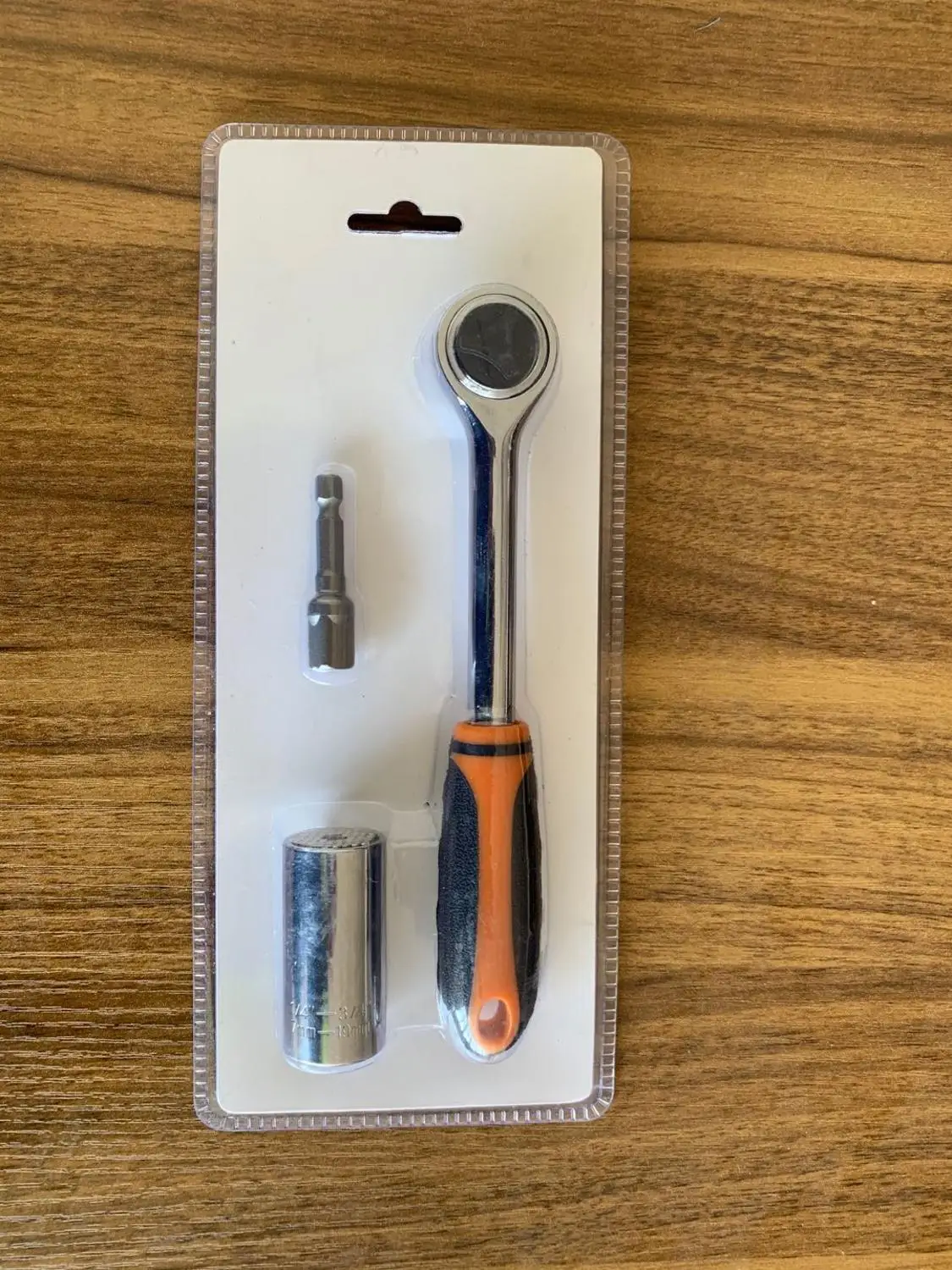

Universal socket set
