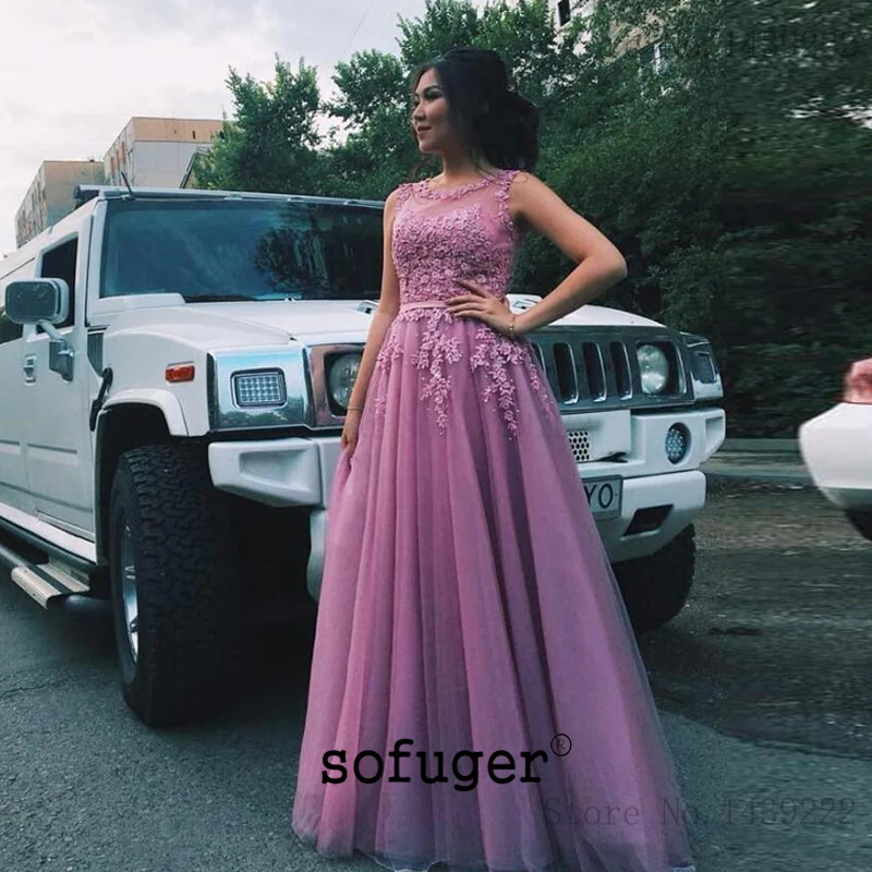 

Dark Pink Girl Tulle Scoop Illusion Back Scoop Appliques Evening Dresses Prom Long Arabic Special Occasion Robe De Soiree Plus