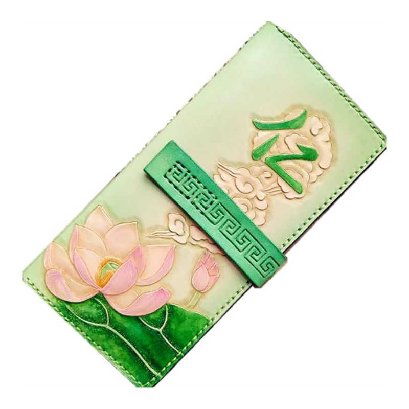 

Handmade Daisies Wallets Customized Light Green Carving Flower Purses Women Long Clutch Vegetable Tanned Leather Wallet Gift