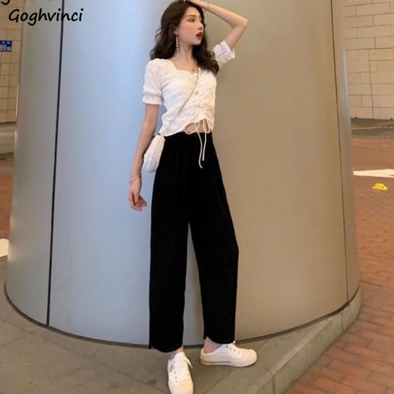 

Женский комплект из 2 предметов, укороченный топ со складками и V-образным вырезом, рубашки с буфами на рукавах брюки с эластичным поясом, одн...