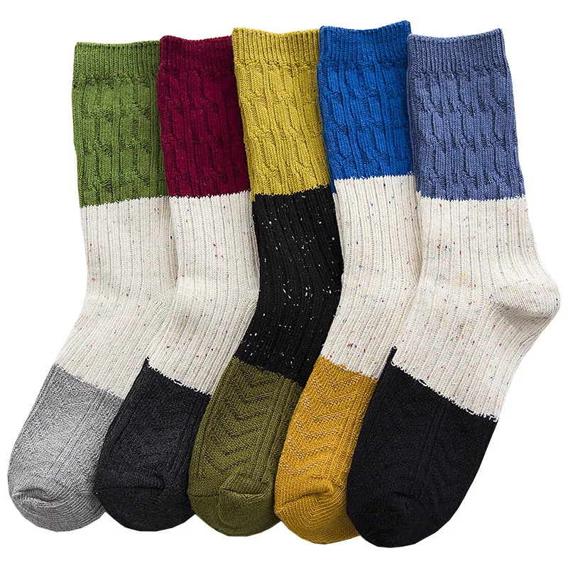 Женские носки осенние и зимние японские с ворсом Разноцветные средней длины