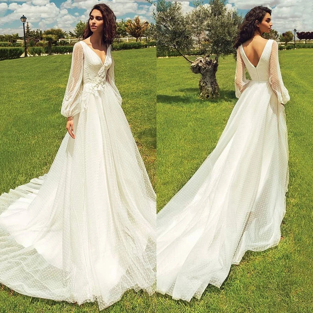 

UZN BOHO Wedding Dress A-Line Long Sleeves V-Neck Dots Net Bridal Dress Lace Appliques Brides Dress