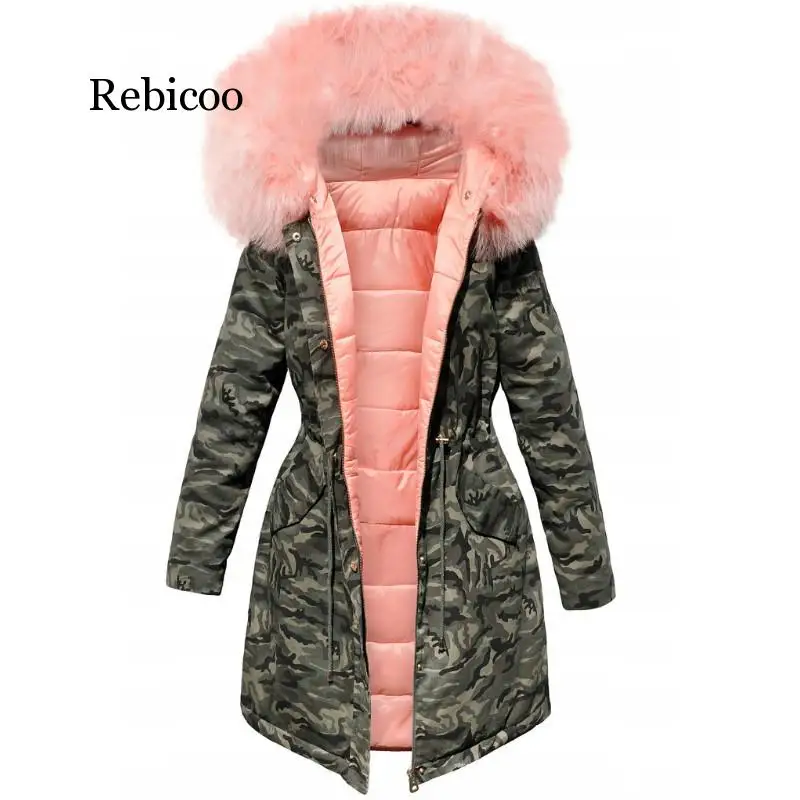 Куртка женская зимняя с меховым воротником приталенная на молнии