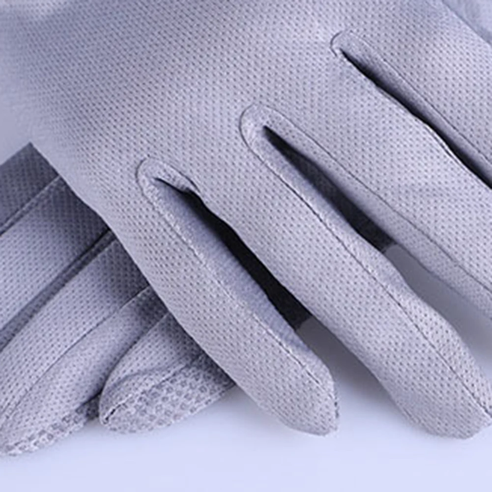 

Men Solid Color Anti Slip Sun Breathable Touch Screen Driving Cycling Gloves