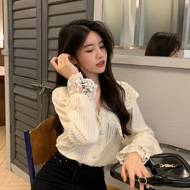 

CMAZ Shirts For Women CMAZ Shirts For Women Real Shot Cost-Effective ~ New Korean Style Loose V-neck Mosaic Flower