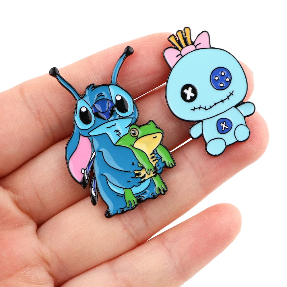 Стич значки на рюкзак женская брошь манга Новогодний подарок искусственная