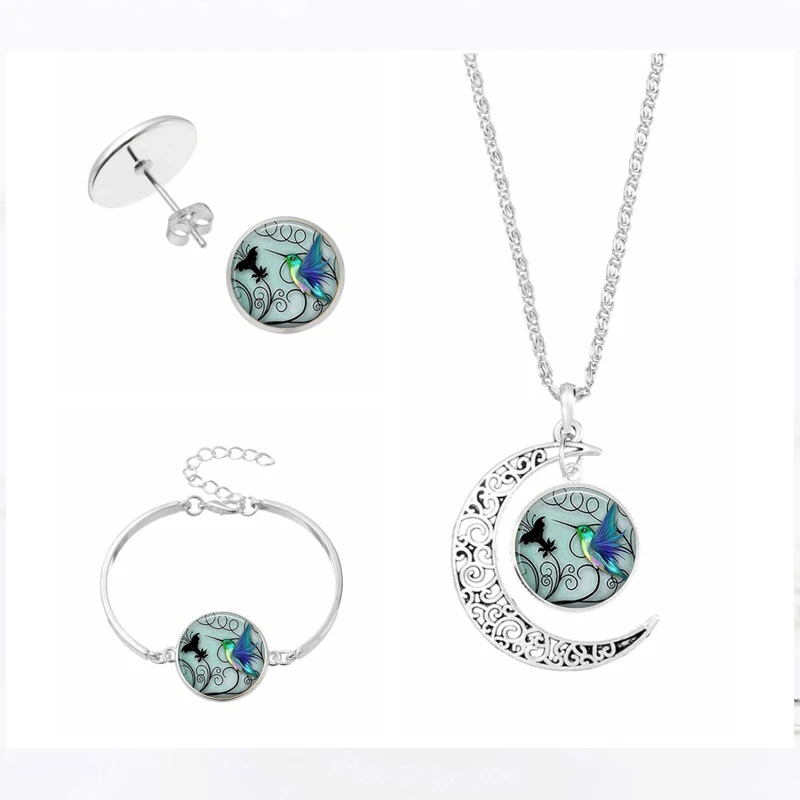 

Women Fashion Necklace Glass Necklace Bird Robin Blue Colibri NHummingbird Tile Glass Necklace Pendant