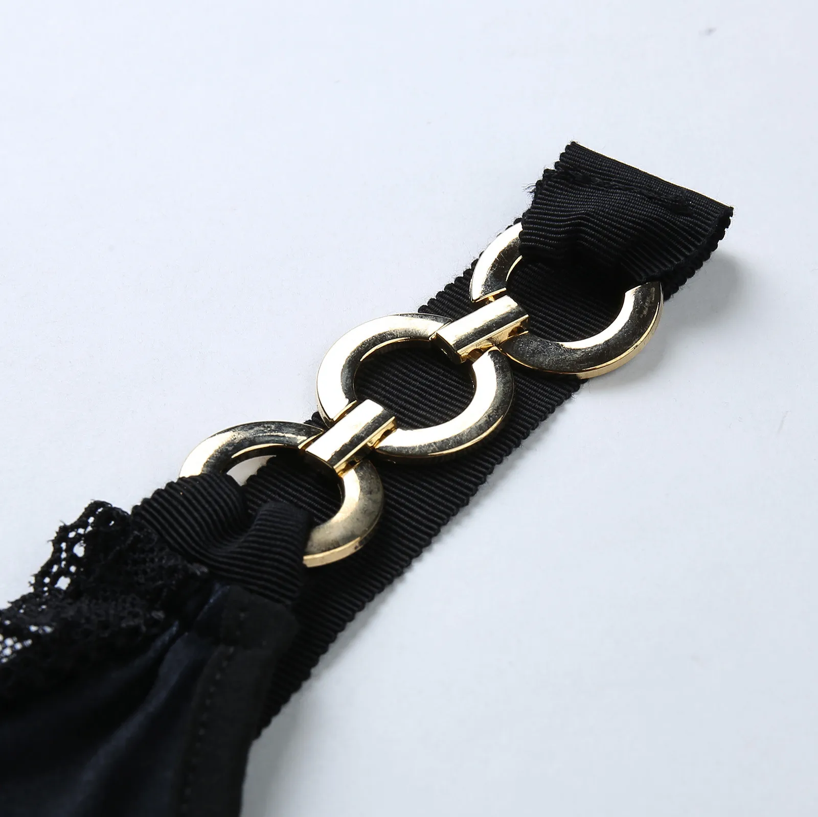 Топ женский с открытыми плечами пикантная футболка без рукавов принтом крыльев