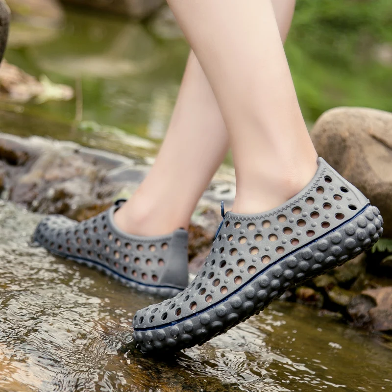 Мужские летние дышащие пляжные сандалии с перфорацией повседневные уличные