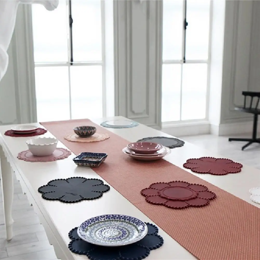 Кружевной коврик с краями современный стильный красивый силиконовый обеденный