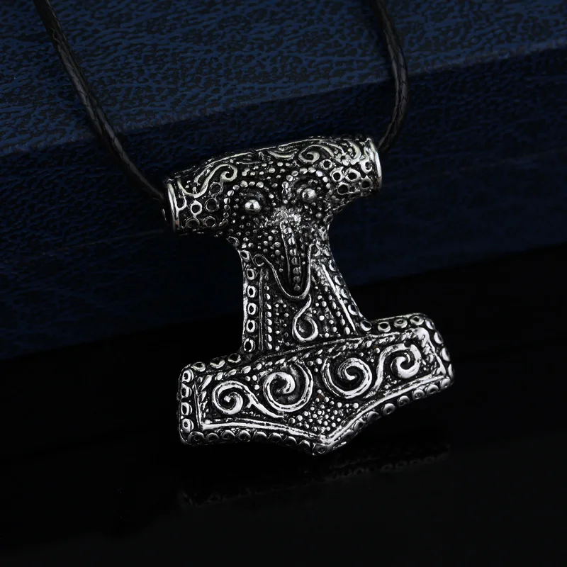 Высококачественное ожерелье в стиле панк с изображением Тора из оригинальной