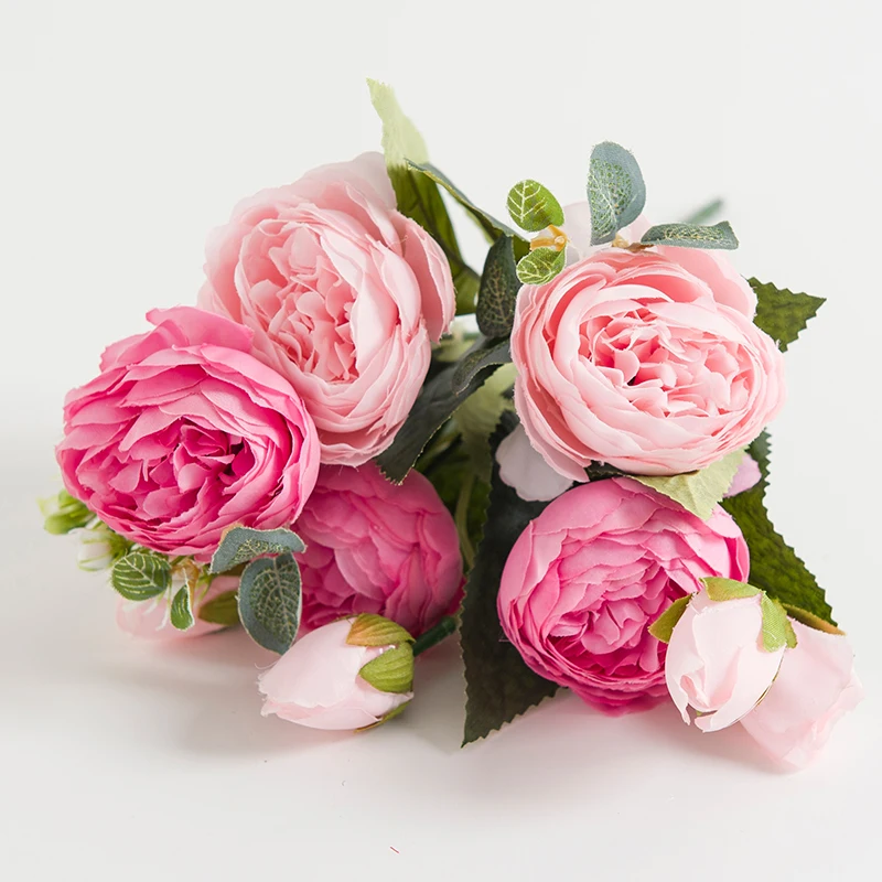 

Искусственные розы из шелка dywjt