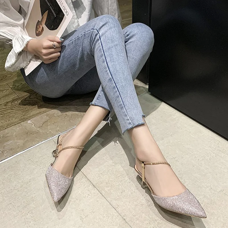 

2021 Sandals Retro Woman Shoes Buckle Strap Bling Bling High Heels Med New Original Stiletto Closed Comfort Bright High-heeled G