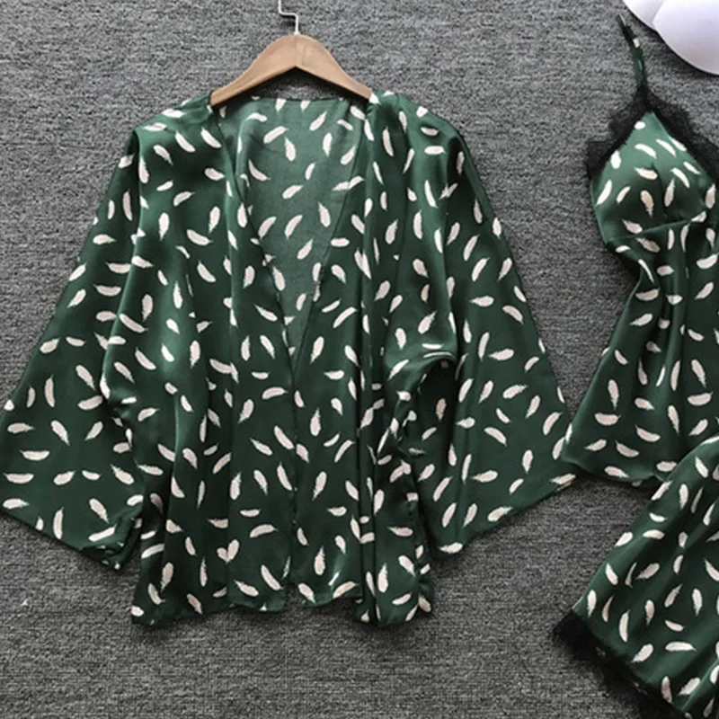 Новые женские пижамы для сна комплекты с нагрудной накладкой летние атласные