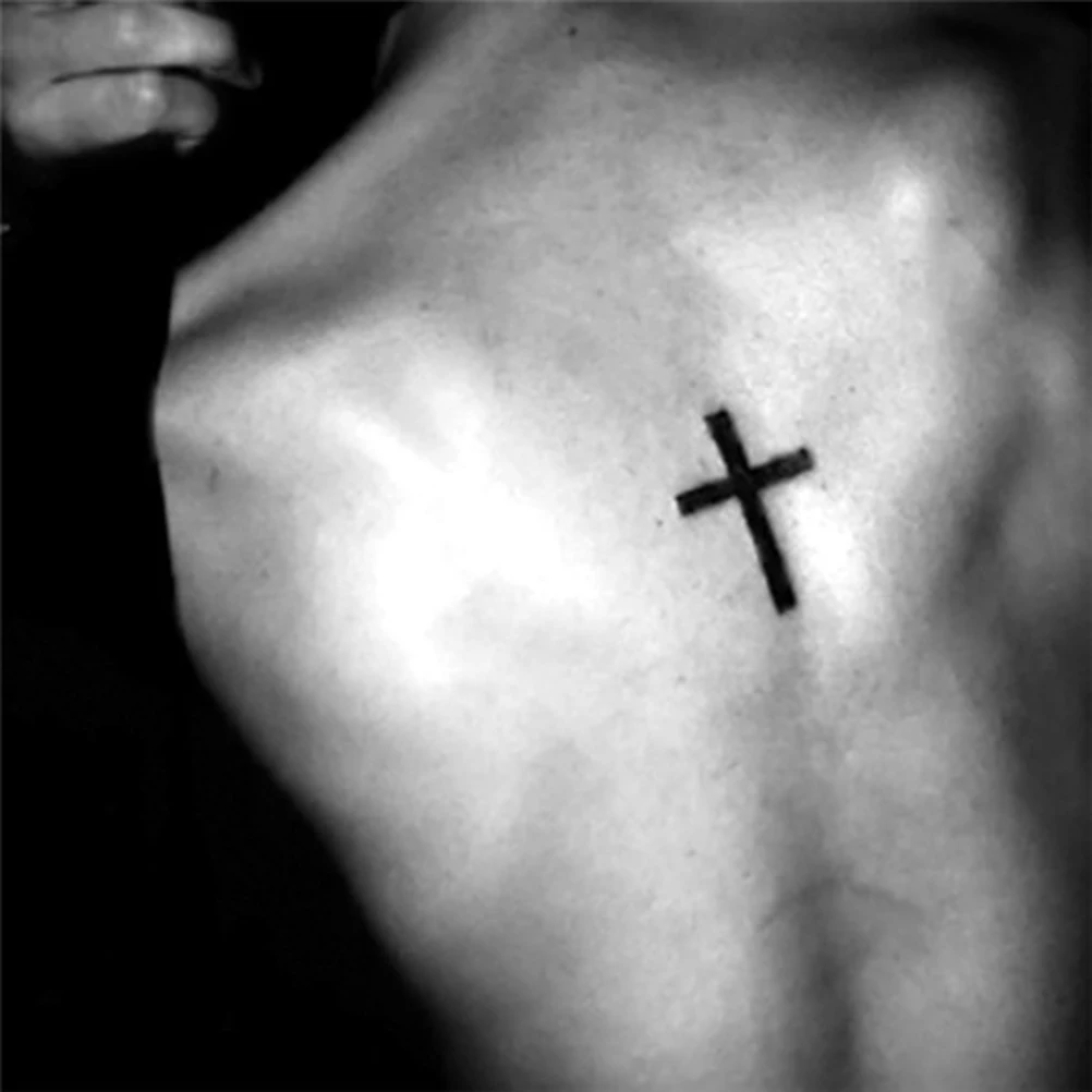 Fake Transfer Skin Tags Arm Finger Body Art Flash Tattoo 10.5*6cm 1 Sheet Waterproof Tattoos Stickers Cross Pattern | Красота и