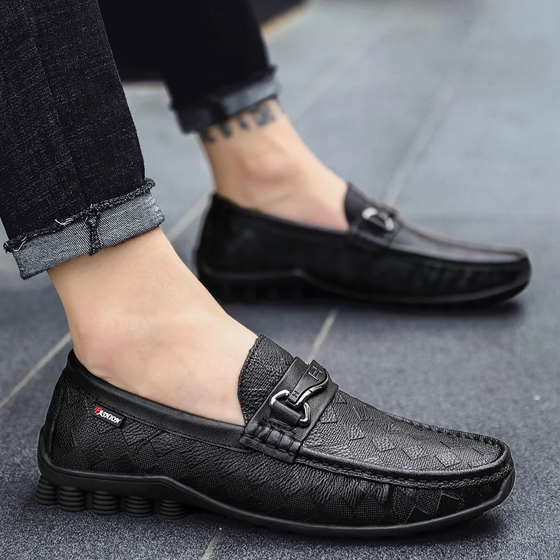 

Fashion Hand Made Casual Slip On Men Driving Shoes Men Loafers Genuine Leather Driving Shoes Flats Moccasins Male Sneakers