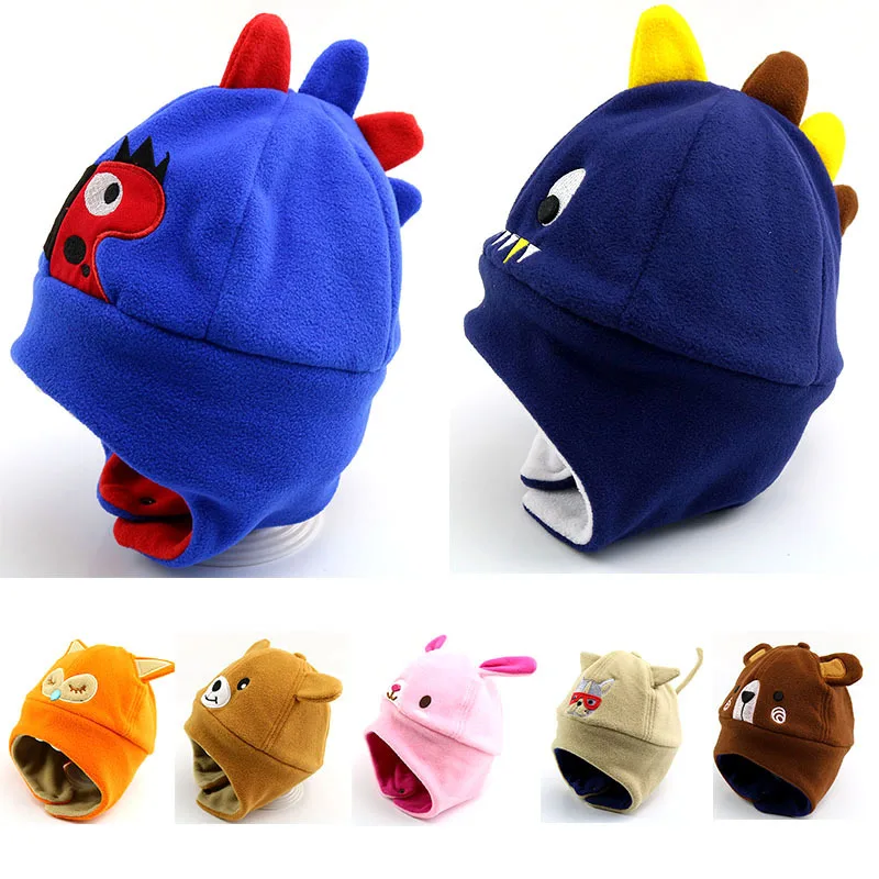 Теплая зимняя шапка с рисунком медведя кролика динозавра принтом для маленьких