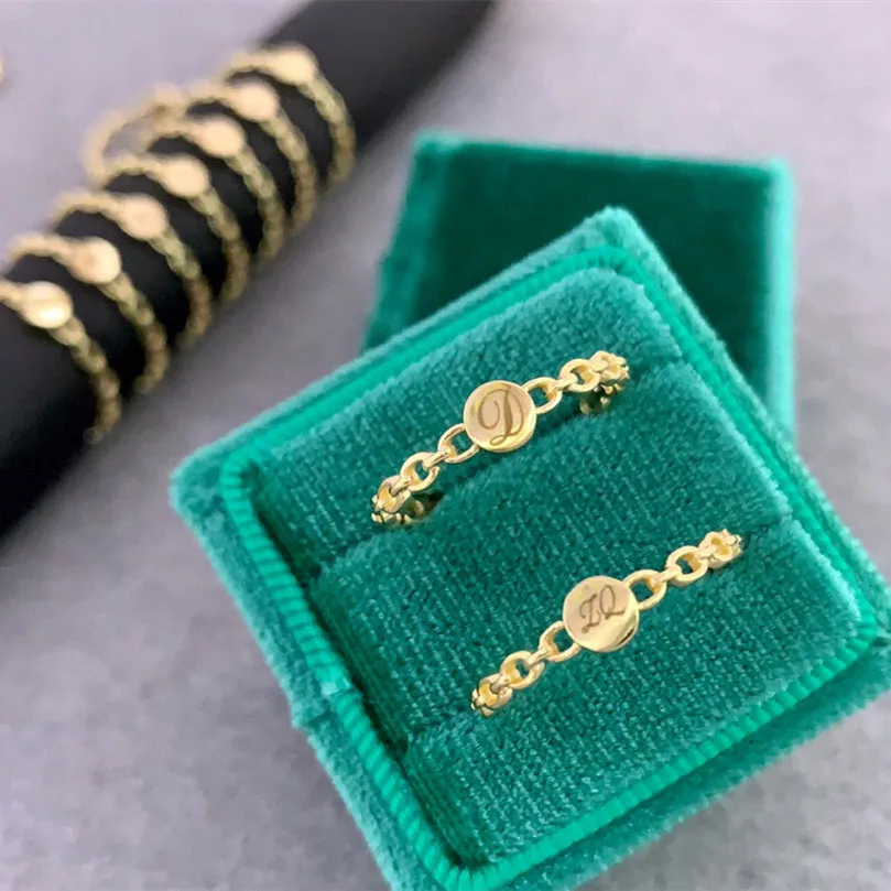 Ювелирные изделия из желтого золота 18 карат (AU750) дизайнерское кольцо с буквами