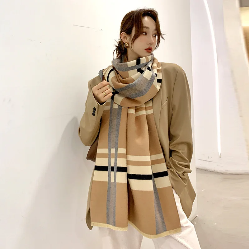 

2020 Fashion Thickened wool Scarf Autumn new Cashmere Scarves lady seaside letter Beach towel winter popular print warmth Shawls