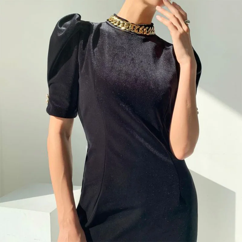 Женское бархатное платье винтажное шикарное с воротником-стойкой зауженная