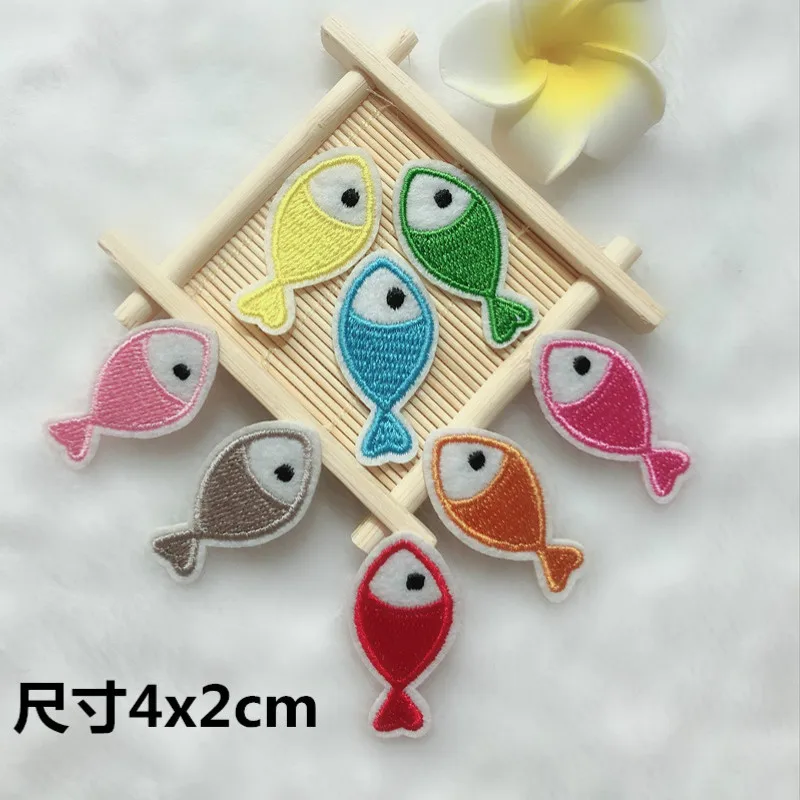 

100pcs/lot Small Embroidery Patch Fish T-Shirt Bag Clothing Decoration Accessory Applique Crafts Diy Applique