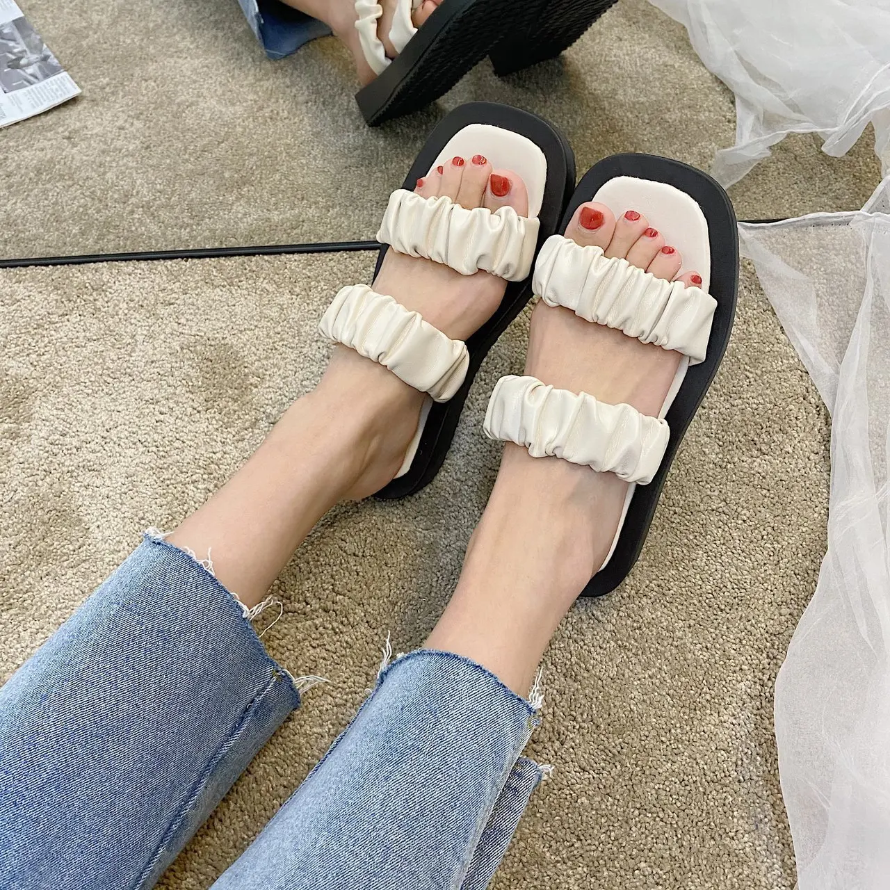 

2021 Summer New Women Flat Sandals Open Toe Outdoor Beach Slippers Platform Casual Shoes