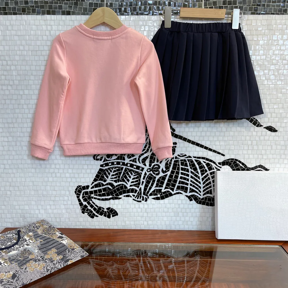 

High-end children's clothing girl suit 2021 autumn new style European and American children's pullover hoodie sweater skirt