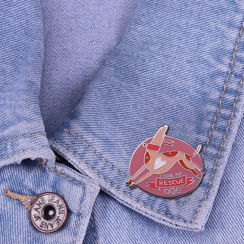 Я люблю свою собаку-спасатель розовая булавка милое использование и спасение
