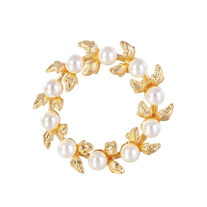 

New Simple and Elegant Floral Brooch Alloy Inlaid Pearl Garland Ladies Corsage Accessories