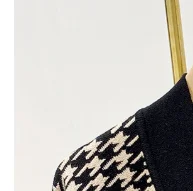 

2020 New Houndstooth Pattern Lazy Style Wild Loose V-neck Knitted Cardigan