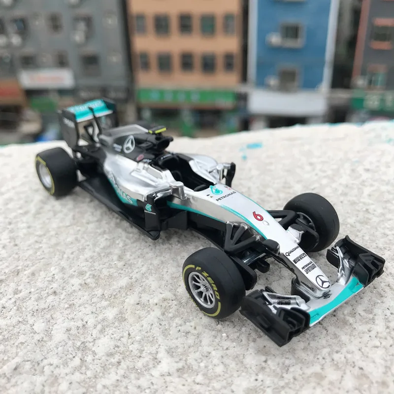 Bburago 1:43 W07 № 6 W10 RB15 SF90 гоночная статическая модель автомобиля Mercedes Benz team|Наземный