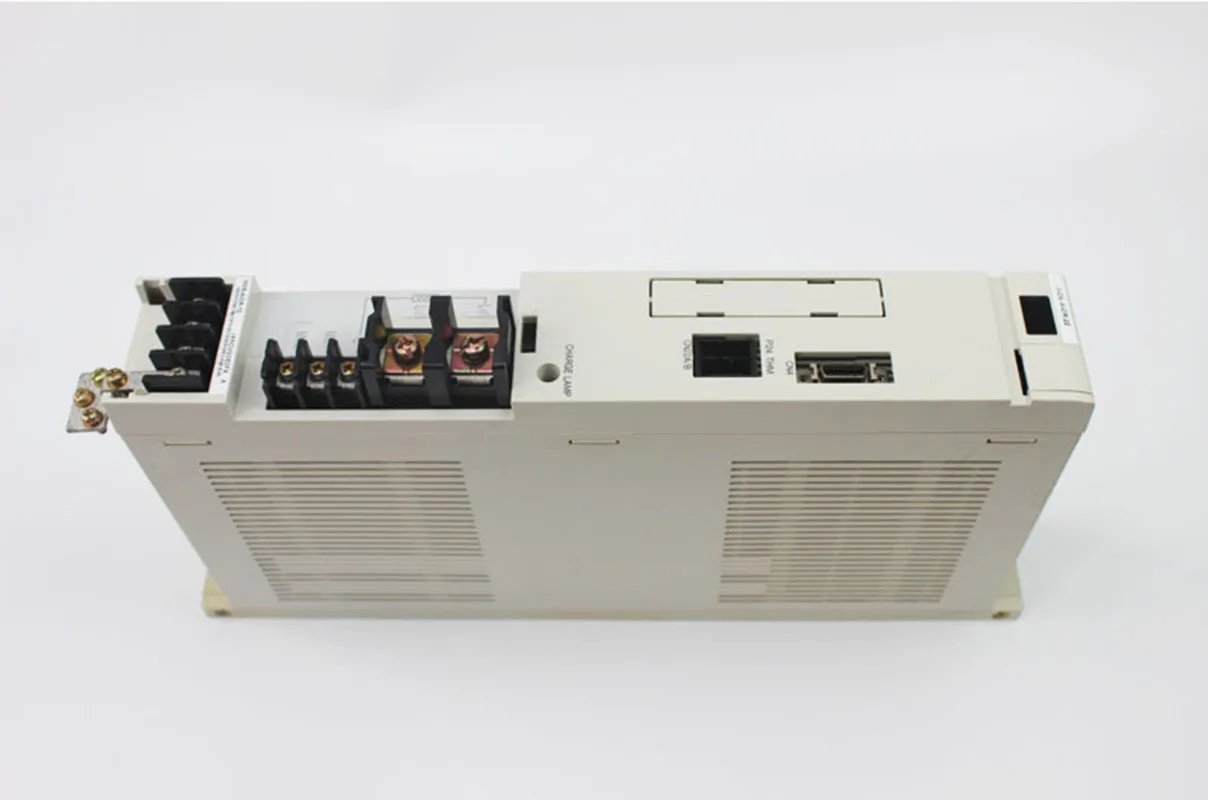 Mitsubishi MDS-A-CR-22 блок питания используемый в хорошем состоянии | Инструменты