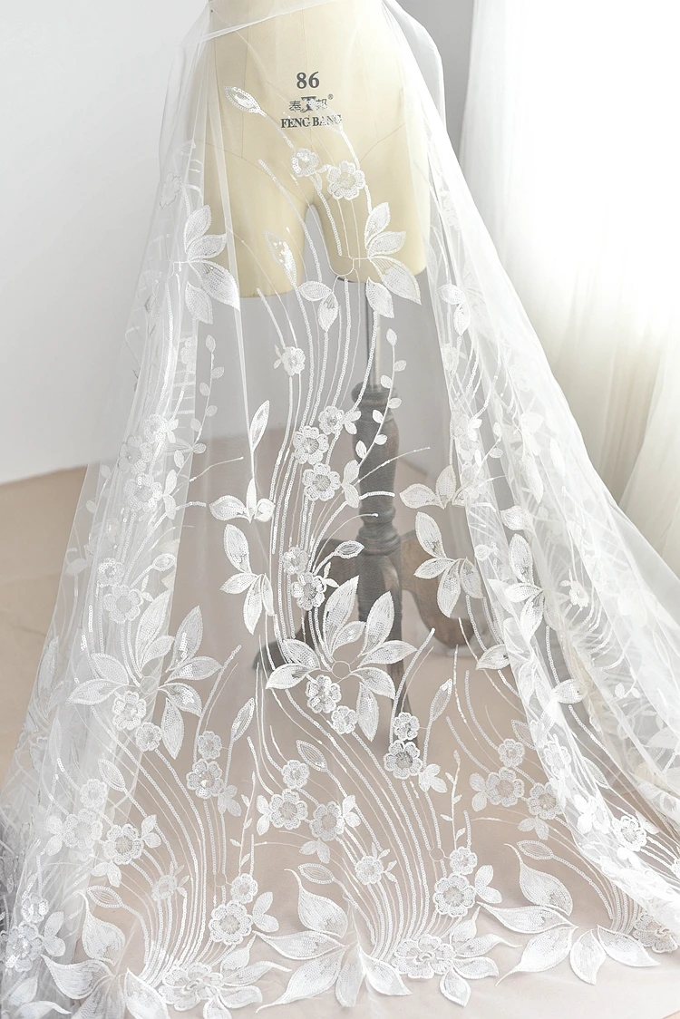 Высококачественная вышивка блестки из молочного шелка кружевная ткань