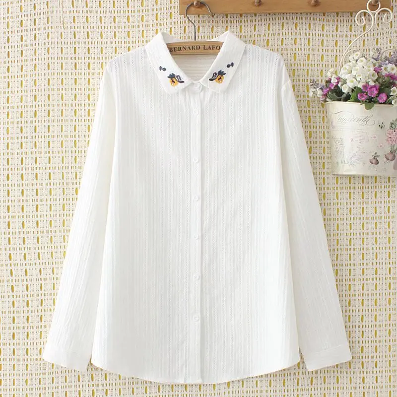

Plus size turn-down collar embroidery cotton women blouse 2022 NEW spring autumn casual solid white ladies shirts female