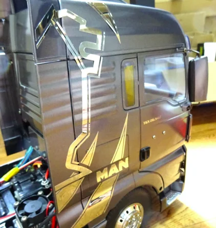 Наклейки для радиоуправляемого трактора трейлера TAMIYA MAN TGX 1/14 Actros 26 540 56325|Детали и