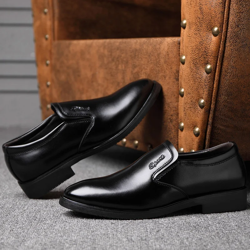 Мужские классические кожаные туфли с острым носком размеры 37-47 | Обувь
