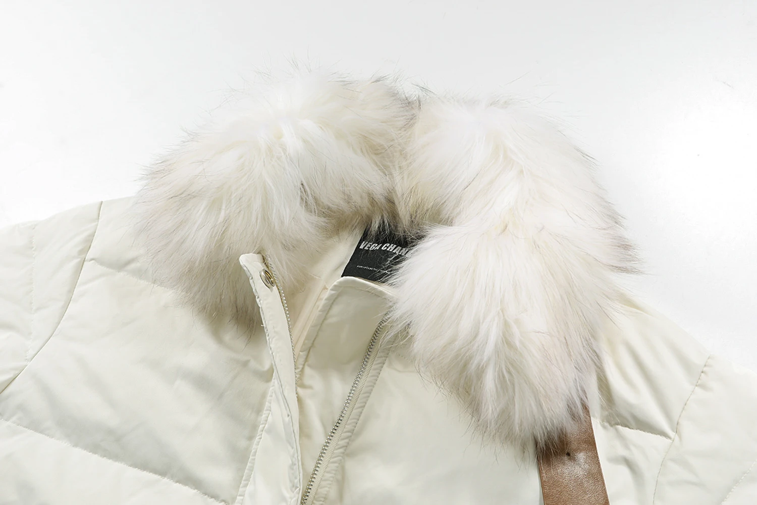 

2021 New Down Jacket Women Winter Small Fur Collar Detachable White Temperament All-match Bread Jacket Loose Jacket Fashion