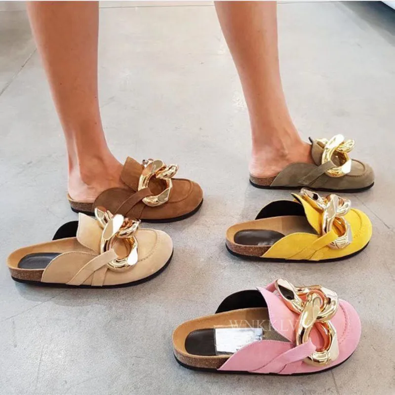 

Runway Flat Closed Toe Half Slippers Women Suede Thick Sole Gold Chain Loafers Lazy Mules Spring Sweety Colors Casual Shoes 2020