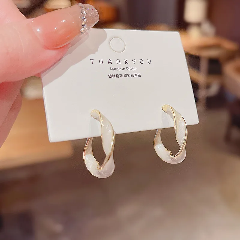 

Wholesale Silver Plated INS Studs Earrings Eardrops Dropshipping Jewelry Gift